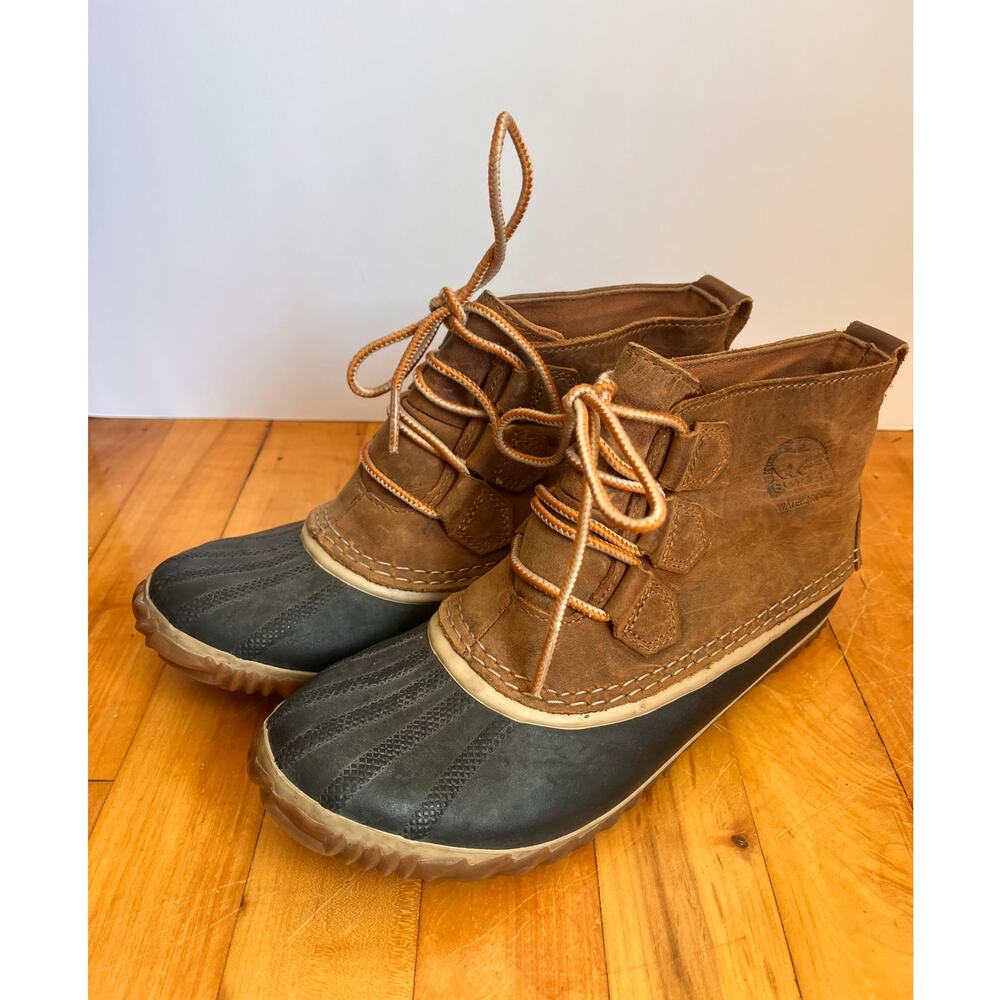 Sorel Out 'N About Leather Duck Boots 8 US